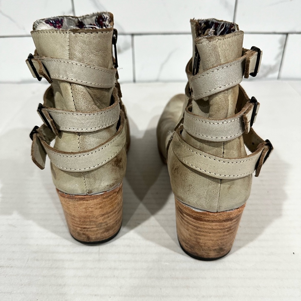 Freebird by steven Savor booties - Picture 2 of 4